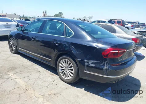 2017 Volkswagen Passat 1.8T Se z USA, uszkodzony, nr VIN 1VWBT7A31HC017849